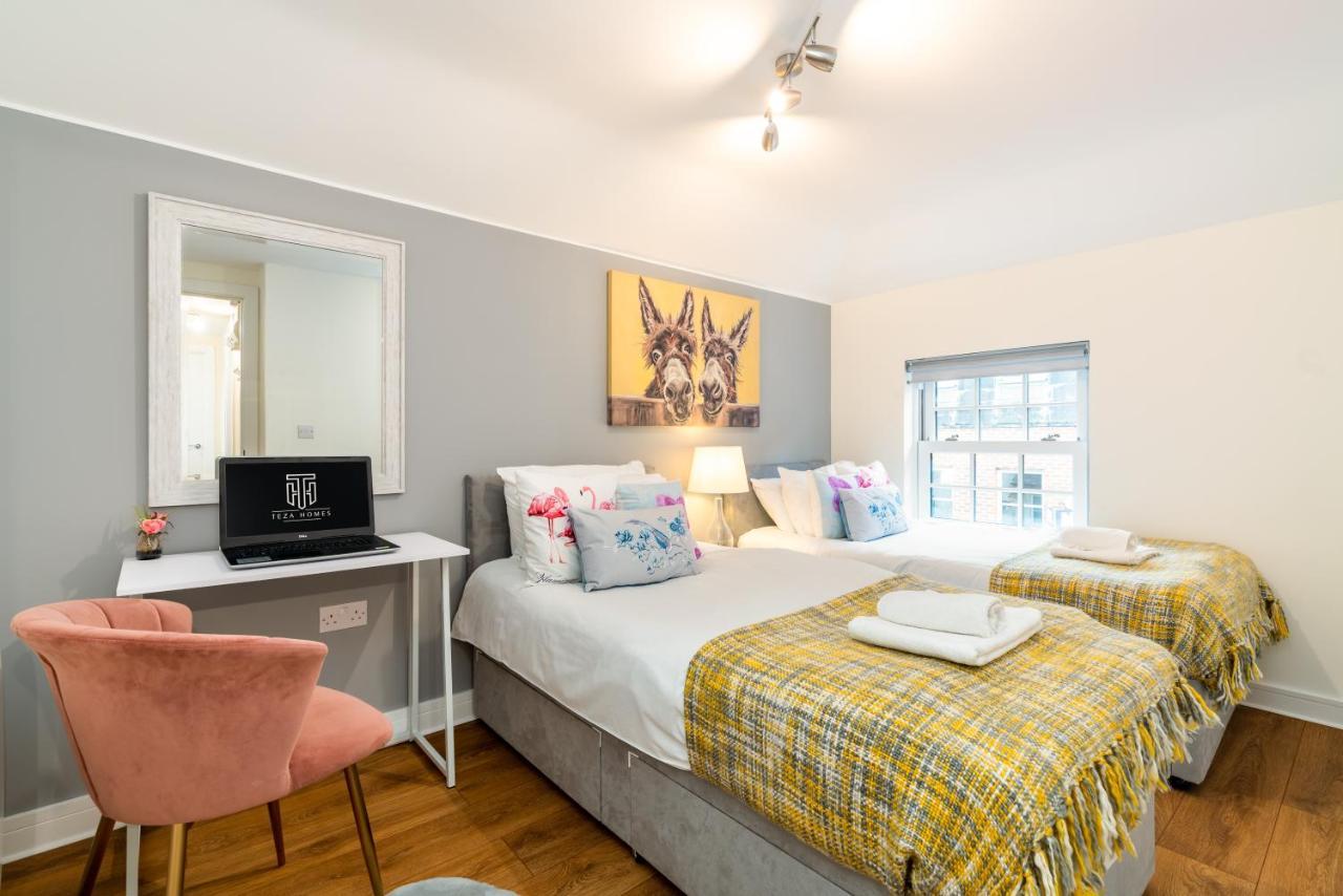 Town Center Apartment With 55” Smart Tv+Netflix Andover Exterior foto